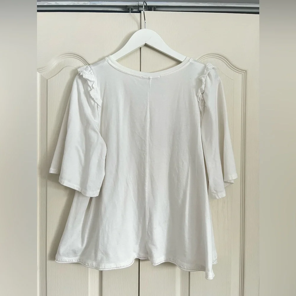 eri + ali Flutter-sleeve Flowy Tee - Picture 2 of 5